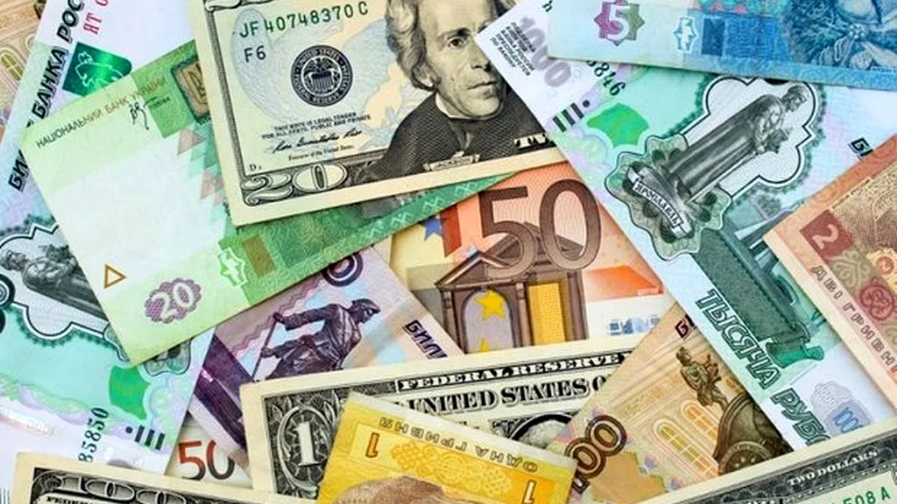 نرخ امروز دلار و یورو؛ پنجشنبه ۷ آبان ۱۴۰۵