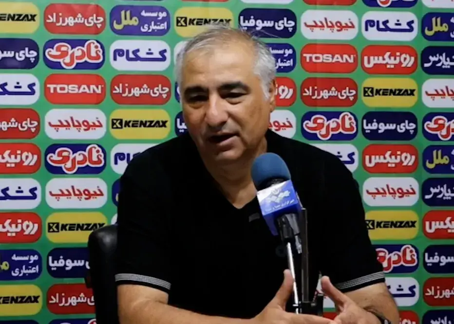 ساکت الهامی: باخت برابر ذوبآهن عادلانه نبود