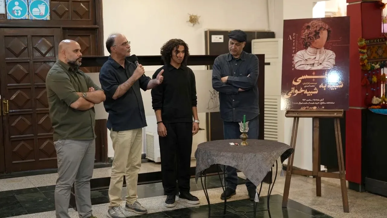 شبچراغ «ماتیشکا» و یادبود اکبر عبدی در سنگلج