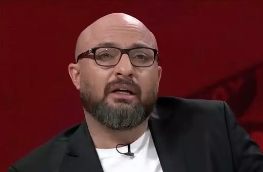 انتقاد شدید فرشاد کرمی از لغو مسابقات لیگ برتر