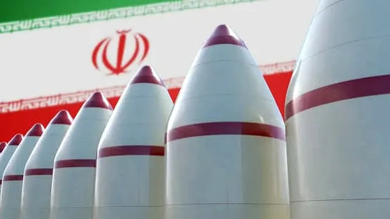علم الهدی: سلاح اتمی برای ترساندن دشمن ضروری است