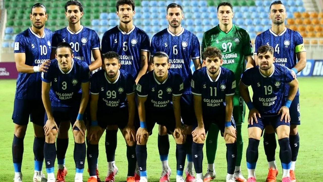 واکنش عجیب گلگهر به جنجال تراکتور-ملوان؛ پوستر بازی با استقلال چه رازی را فاش میکند؟