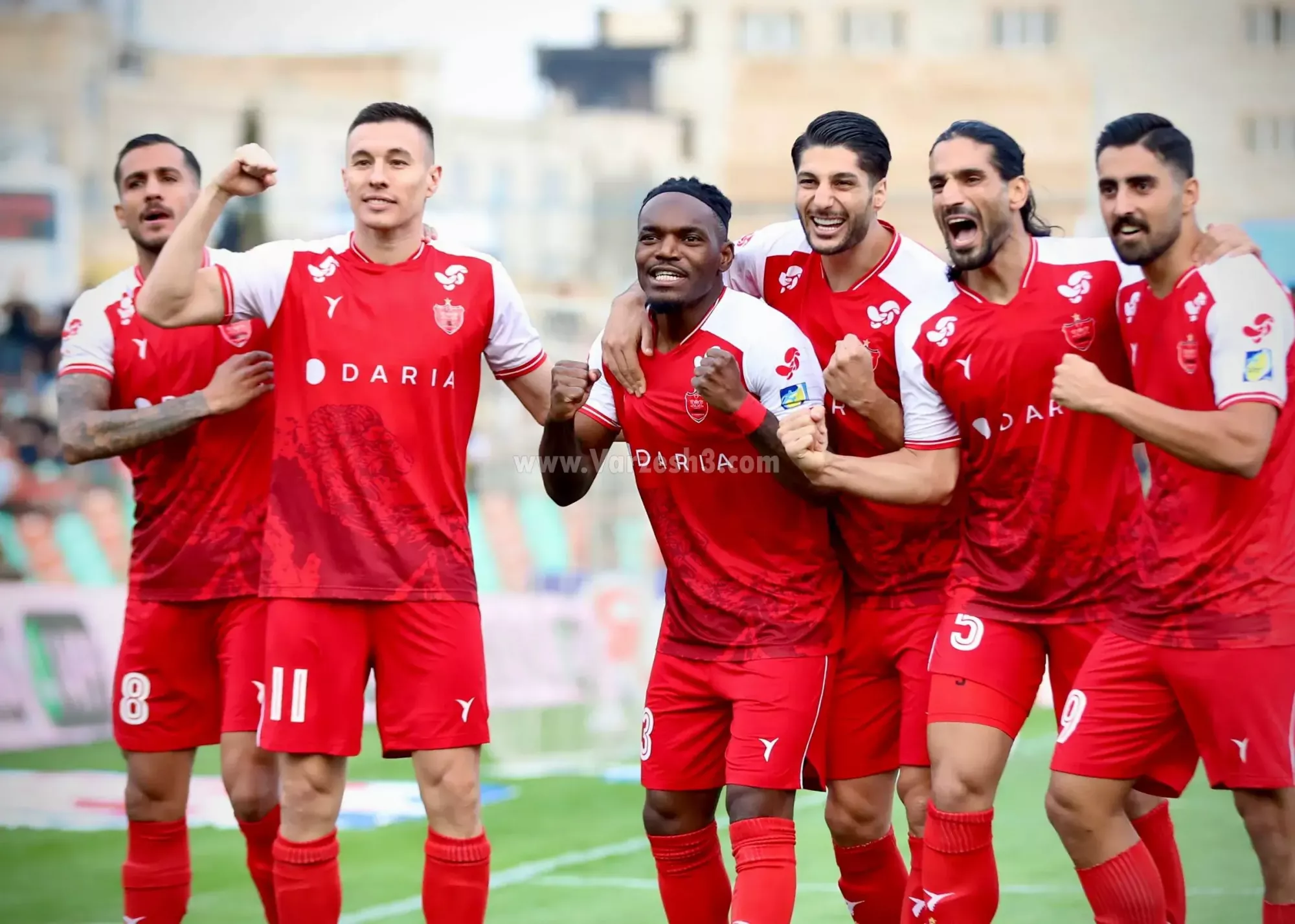 تیوی بیفوما، درخشش بینظیر مهاجم پرسپولیس