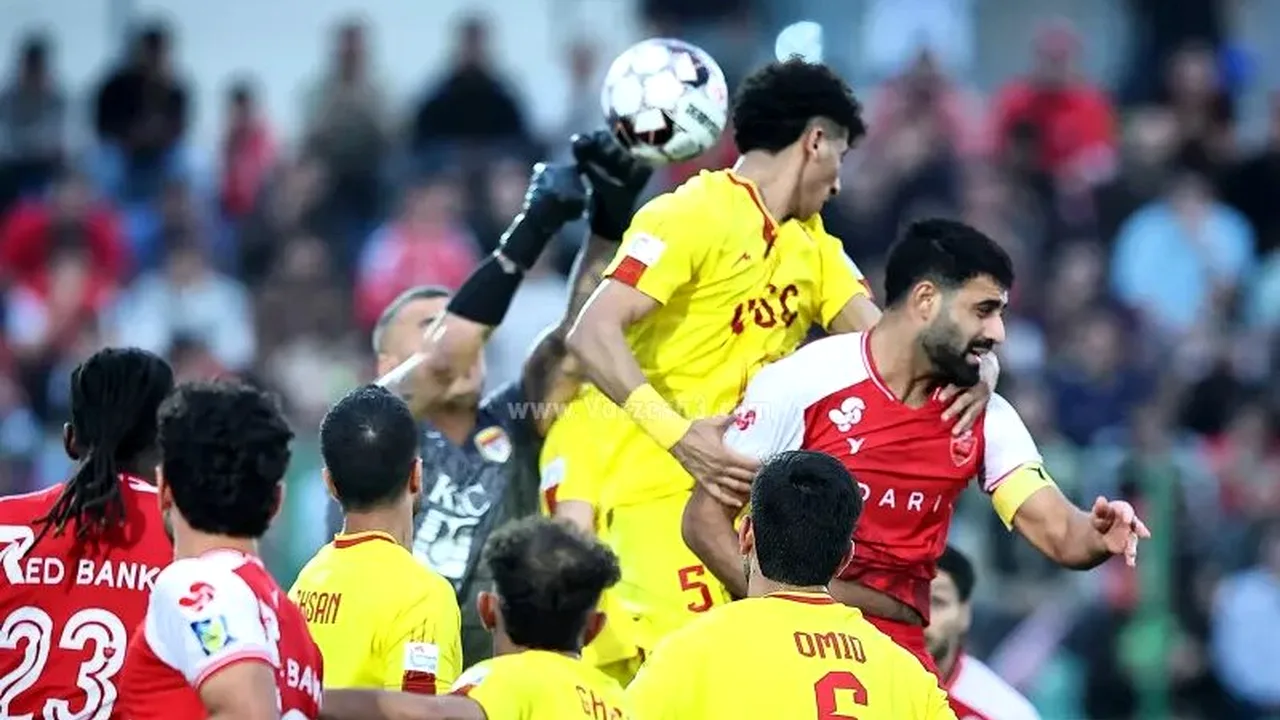 فولاد با سوپرگل امیری پرسپولیس را شکست داد
