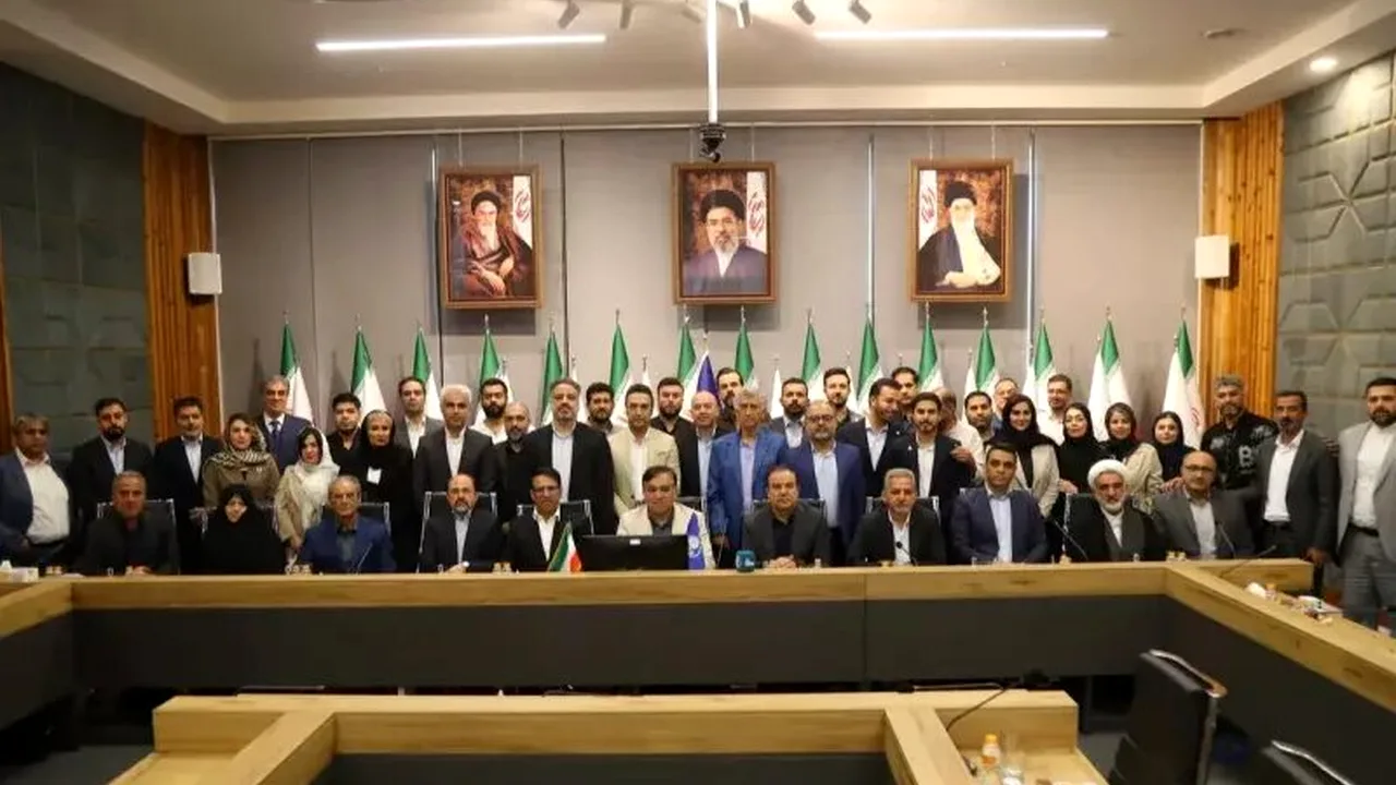 مصطفی متدین در آستانه مدیرعاملی باشگاه استقلال