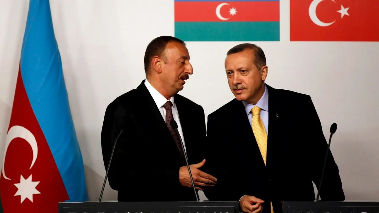 برکناری مشاور ارشد اردوغان و گمانهزنیها درباره روابط آنکارا-باکو