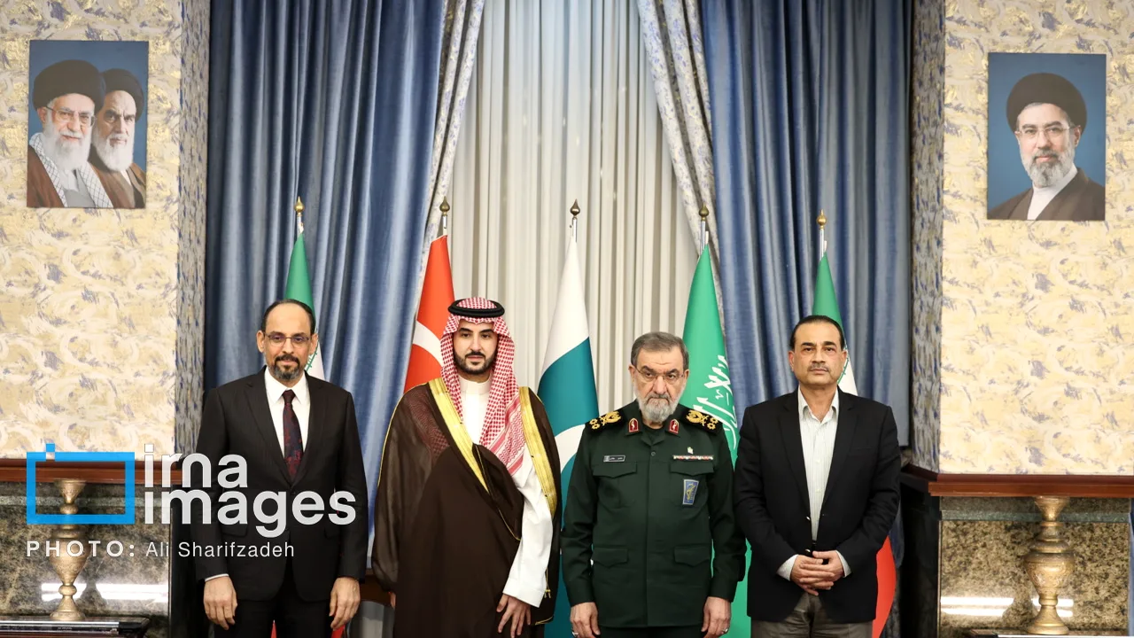 سفر هیئت سهجانبه به تهران؛ شرط امنیت پایدار از نگاه دیپلمات ایرانی