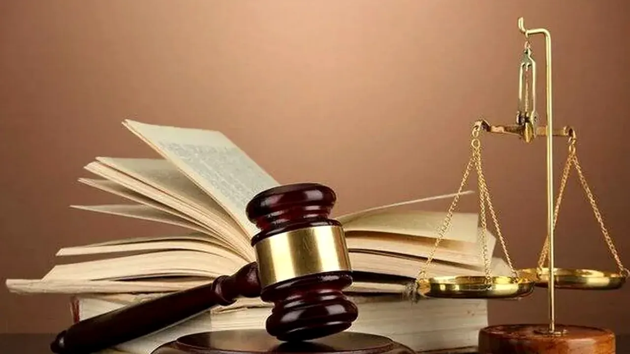 قوانین جدید فدراسیون فوتبال برای مقابله با فحاشی در ورزشگاهها