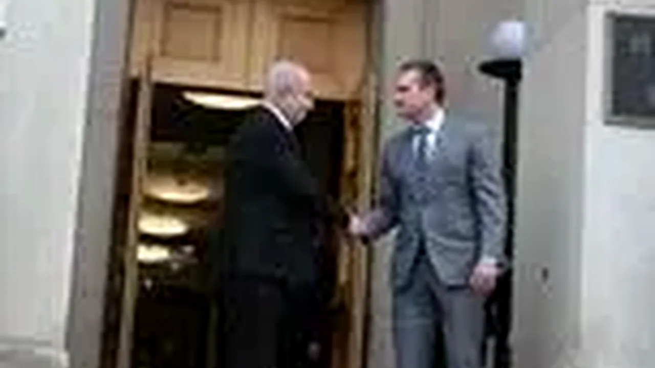 پشت پرده سفر محرمانه وزیر جنگ آمریکا به اسرائیل؛ نشانههایی که از یک تصمیم بزرگ خبر میدهد!