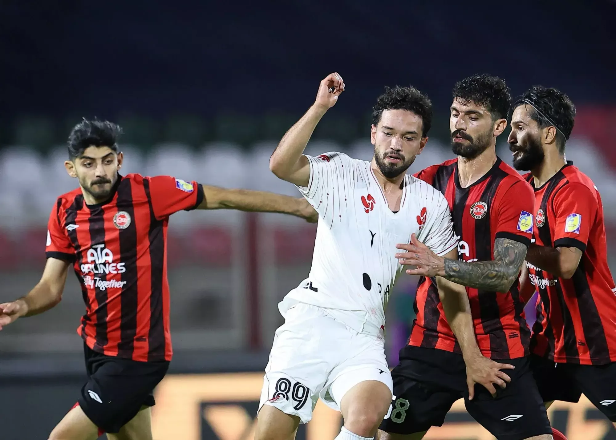 دانیال ایری و تلاش نافرجام برای جبران اشتباهات در پرسپولیس
