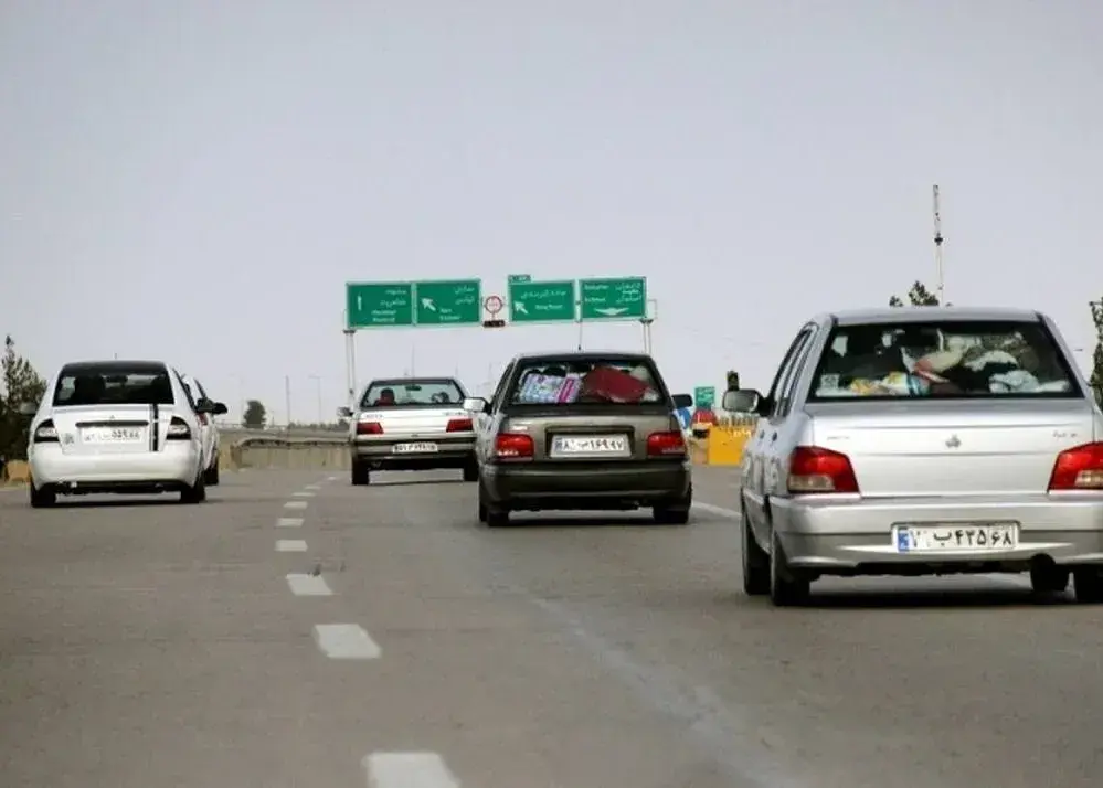 بررسی وضعیت ترافیکی جادههای کشور در روز بارانی