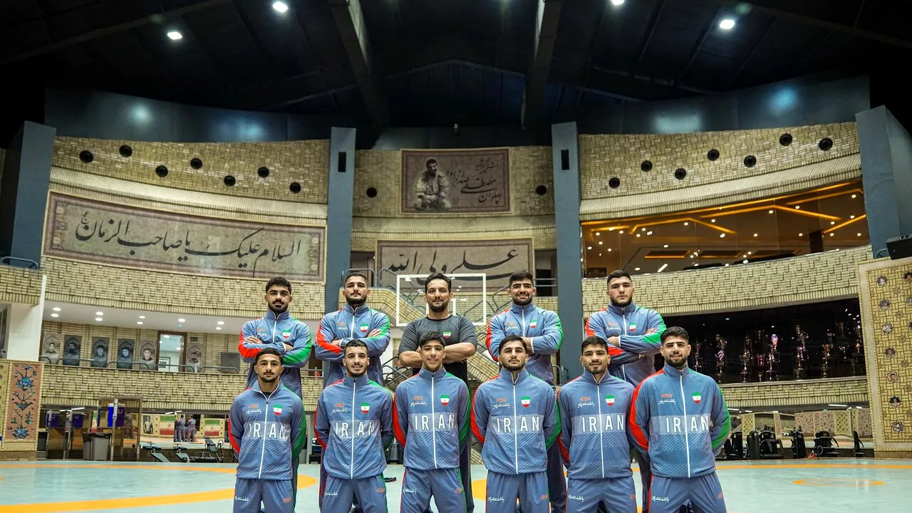 بازگشت تلخ یزدانی و درخشش عموزاد در روز نخست کشتی آزاد