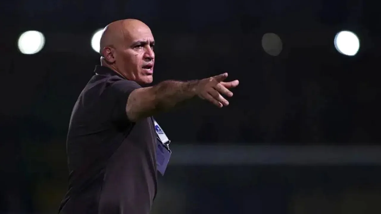 منصوریان: هرگز به تمرین پرسپولیس نرفتم