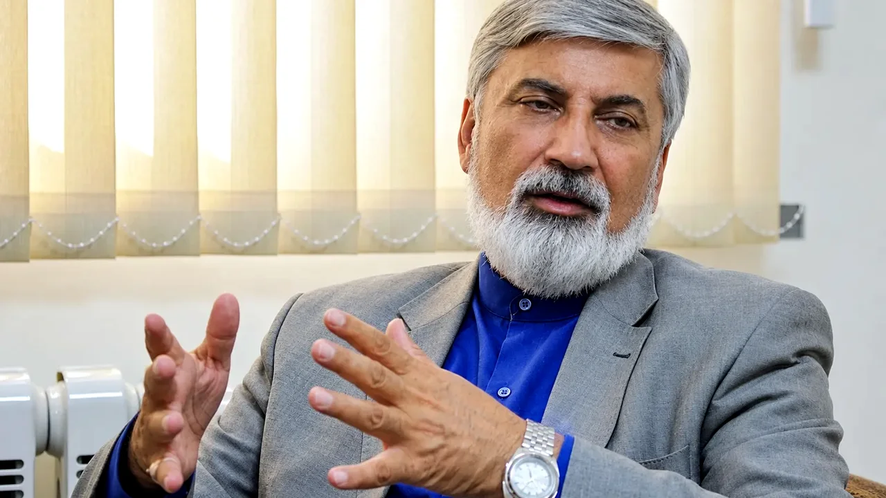 ترقی: برخی چهرههای سیاسی با اظهارات خود به دنبال کمک به آمریکا هستند