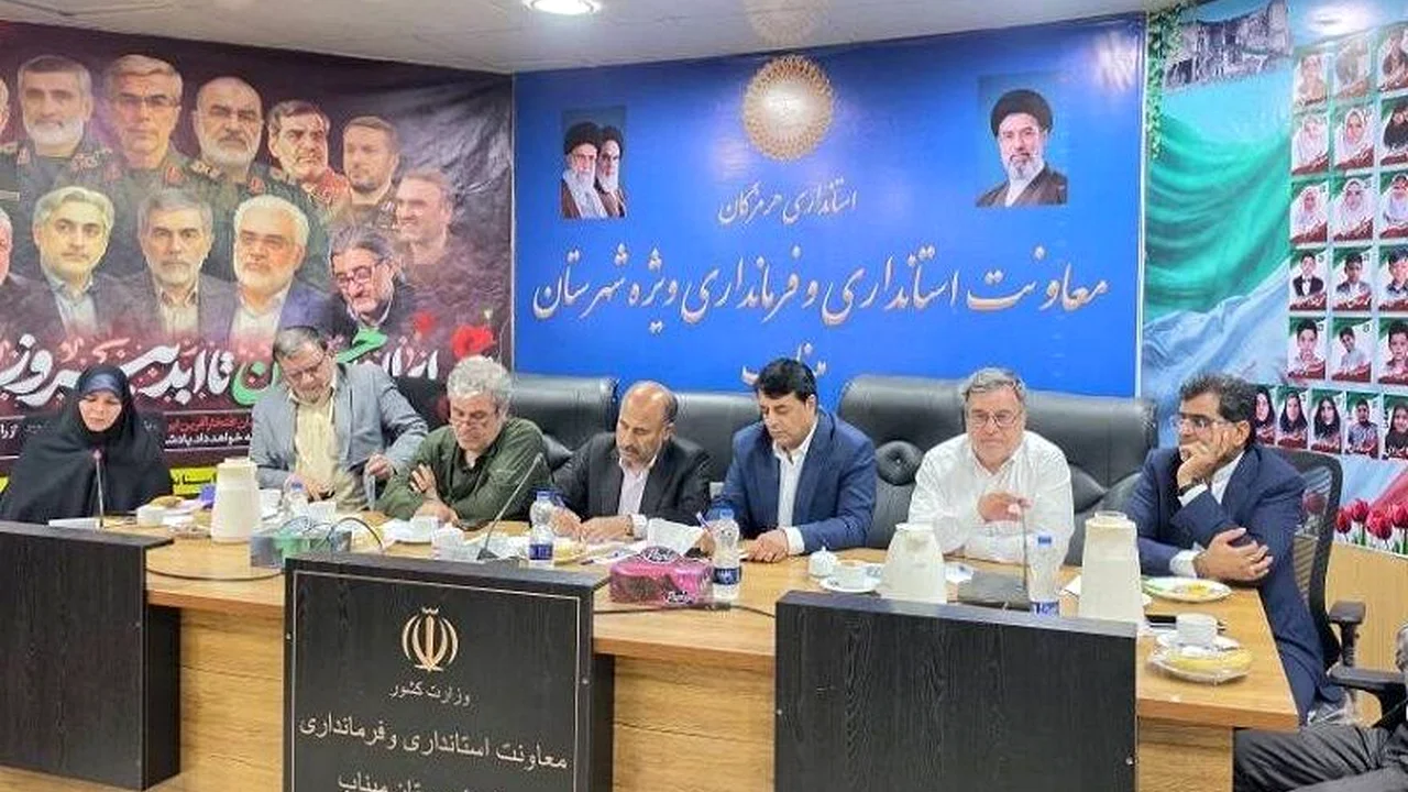 تاجگردون: مسائل اعتباری و پروژههای اولویتدار شرق هرمزگان در مجلس پیگیری میشود