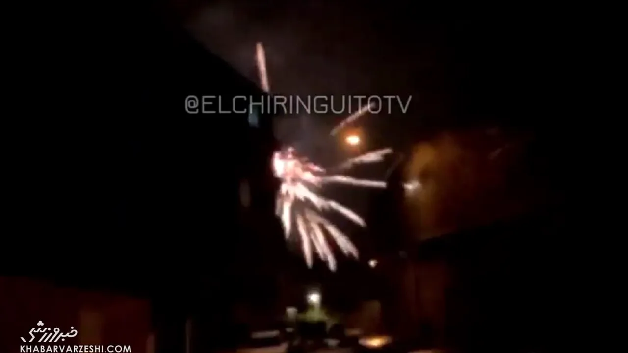 آتشبازی نیمهشب هواداران پاریسنژرمن مقابل هتل بارسلونا