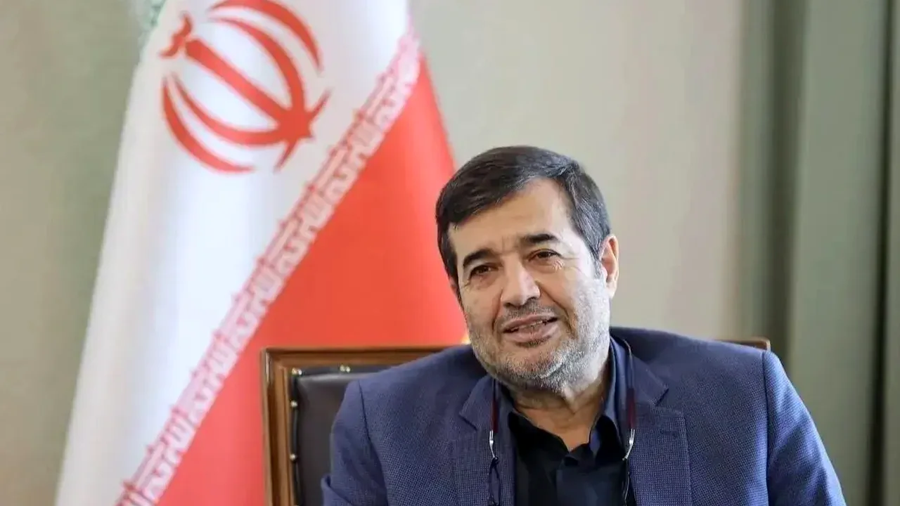 چالش حقوقی ملوان و تراکتور؛ آیا وزیر دخالت میکند؟