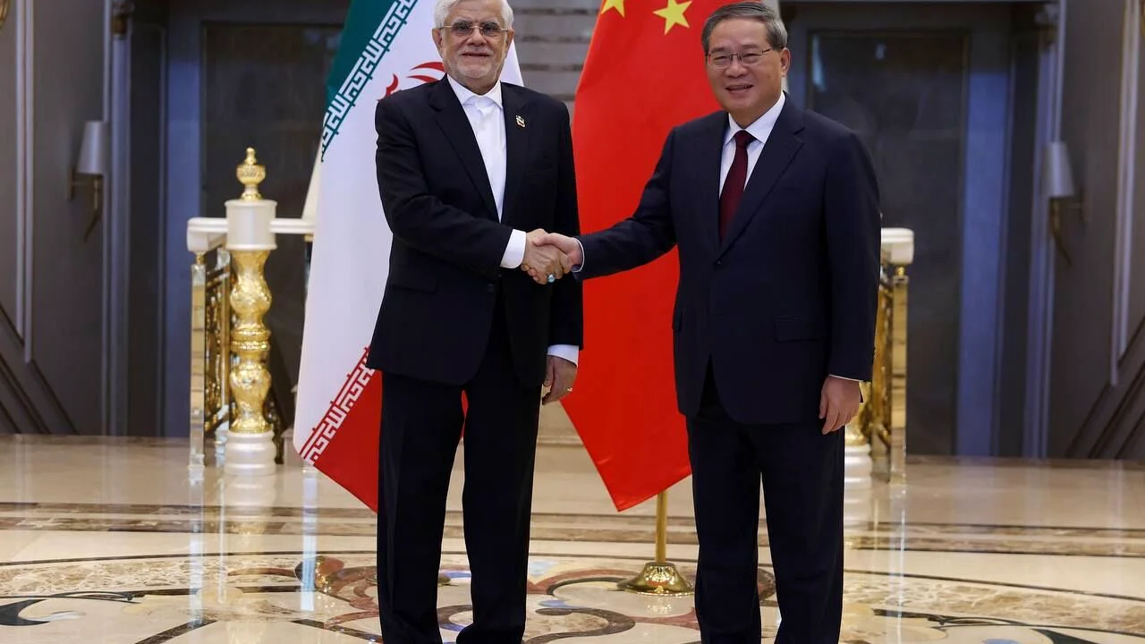 چین در دیدار با معاون اول رئیسجمهور چه پیامی برای آمریکا و اسرائیل داشت؟