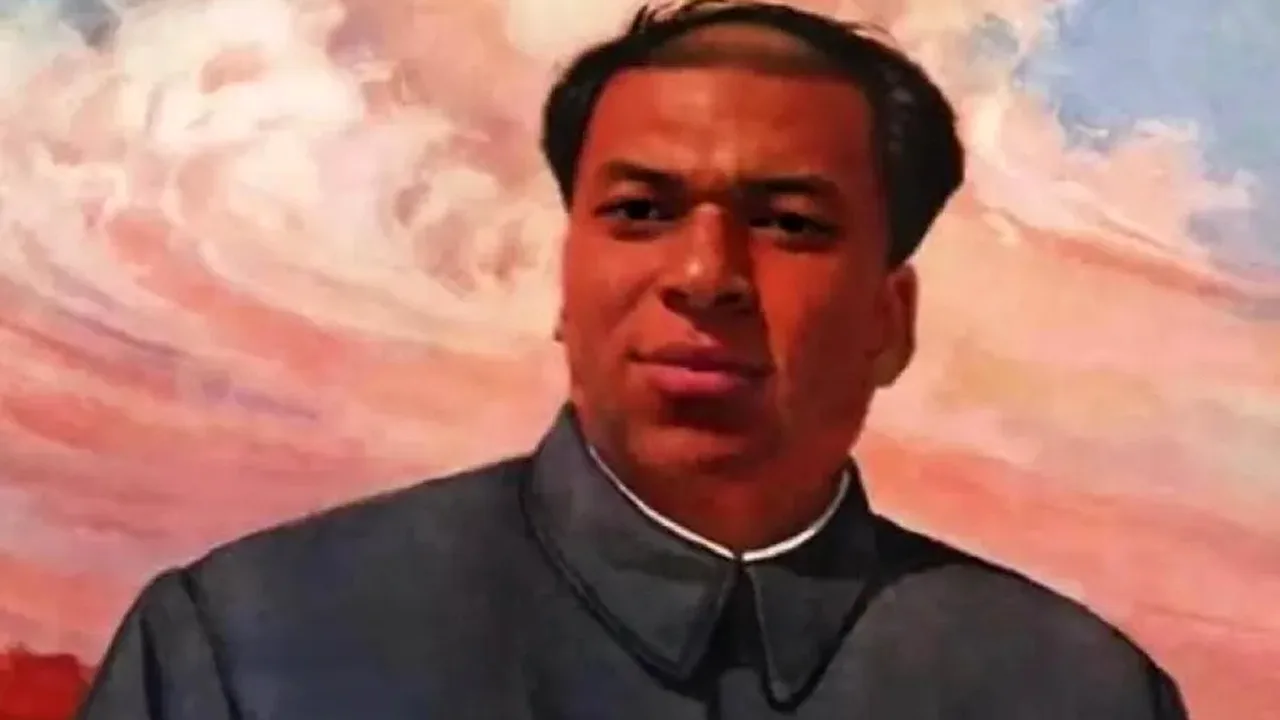2555899