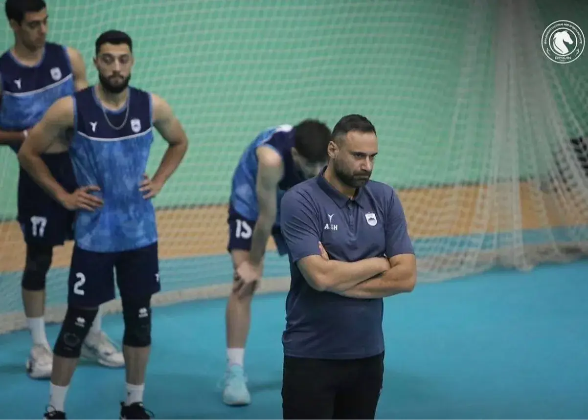 سیدمحمد موسوی در دیدار تدارکاتی پیکان درخشان ظاهر شد