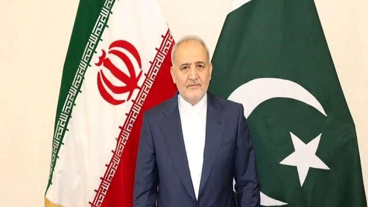 تأکید سفیر ایران در پاکستان بر باز نگه داشتن مرزها