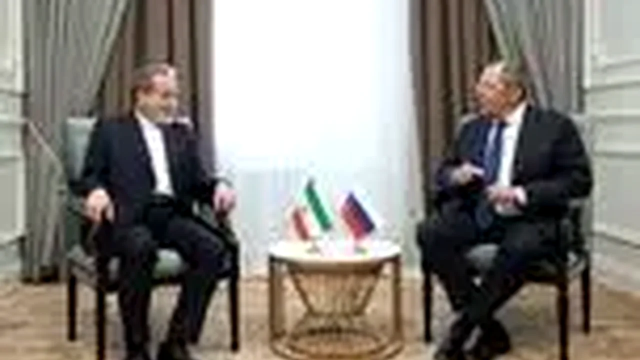 سفر غیرمنتظره لاوروف به تهران؛ پشت پرده استقبال عراقچی چه خبر است؟