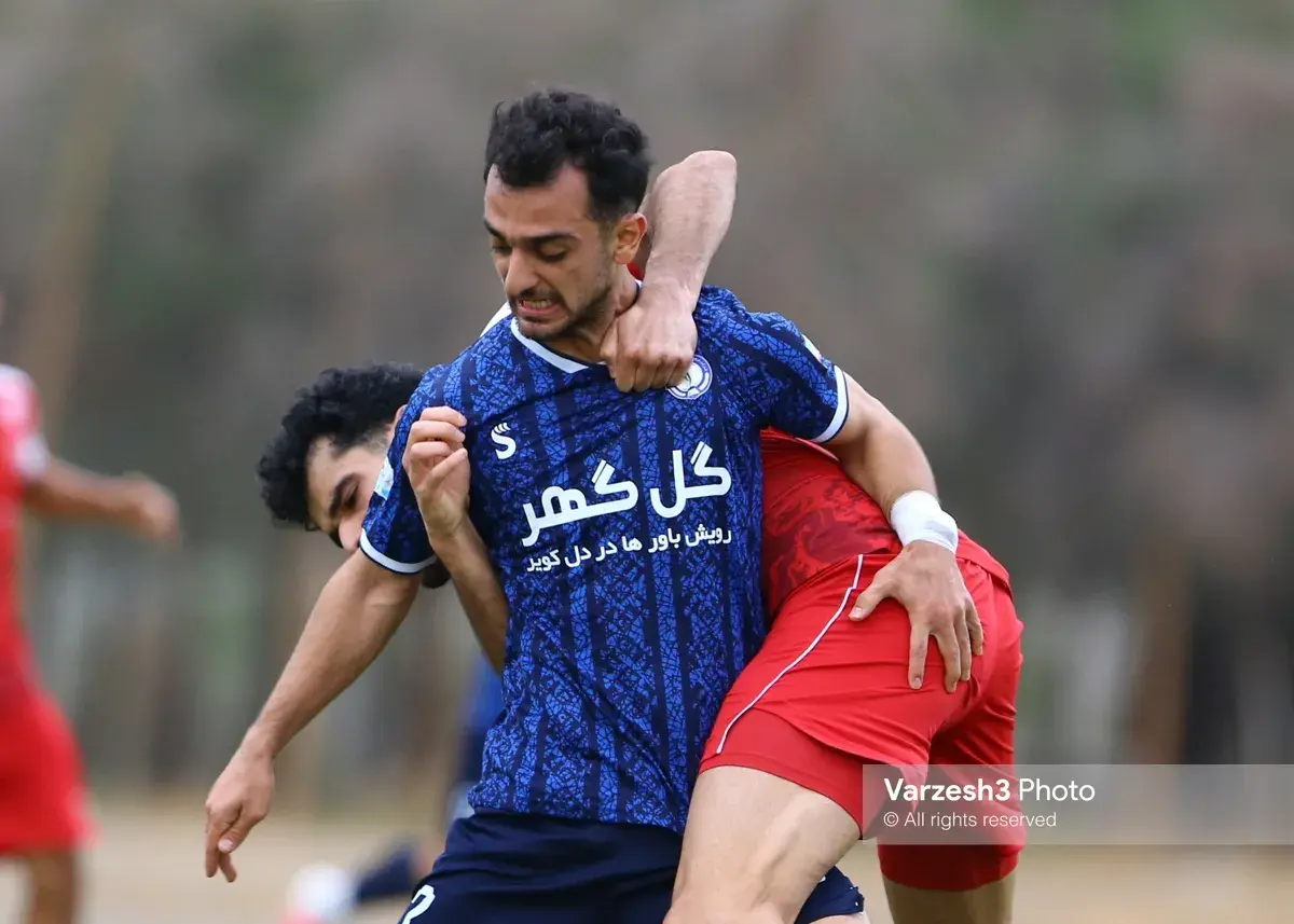 مجتبی فخریان در دیدار دوستانه مقابل پرسپولیس بازی کرد