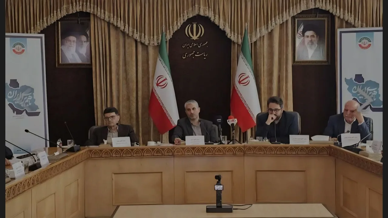 انتقاد رئیس اتاق اصناف از دخالت نهادها در امور صنفی