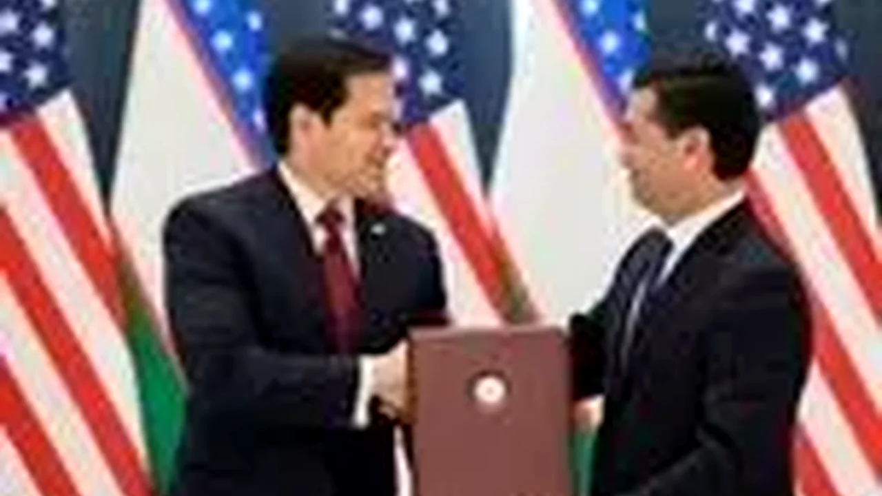 قرارداد ۱۲ میلیارد دلاری در سمرقند؛ چرا ازبکستان ناگهان به جمع کشورهای فضایی پیوست؟