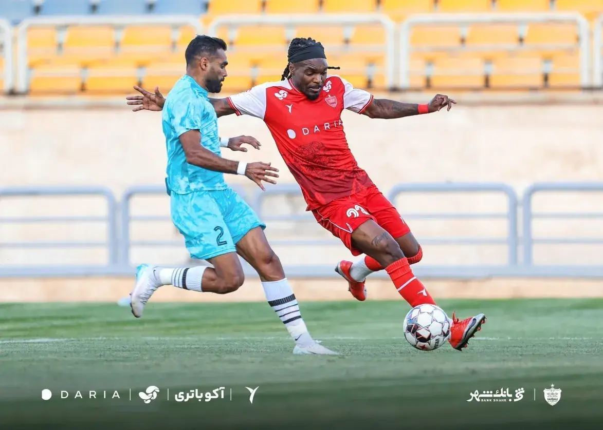 پرسپولیس با زوج خارجی در خط حمله، ۴۰ دقیقه بازی کردند