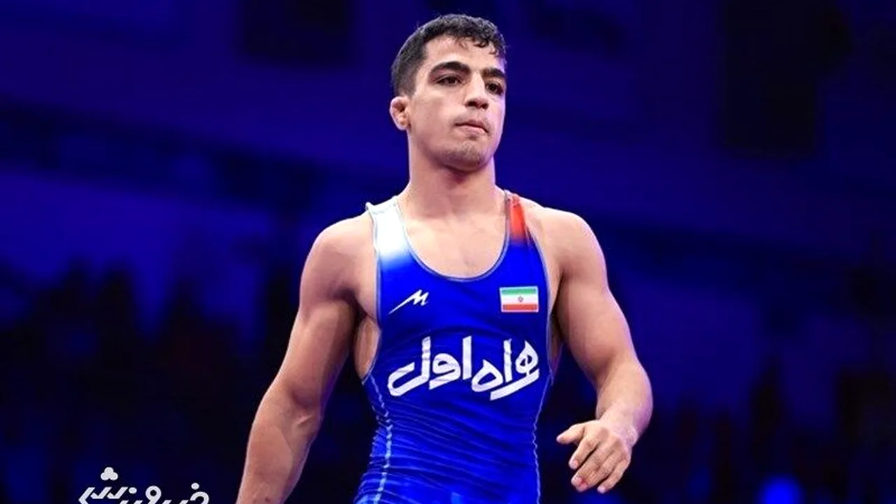 محمدنژاد جوان با عبور از سد قزاقستانی به فینال جهان رسید