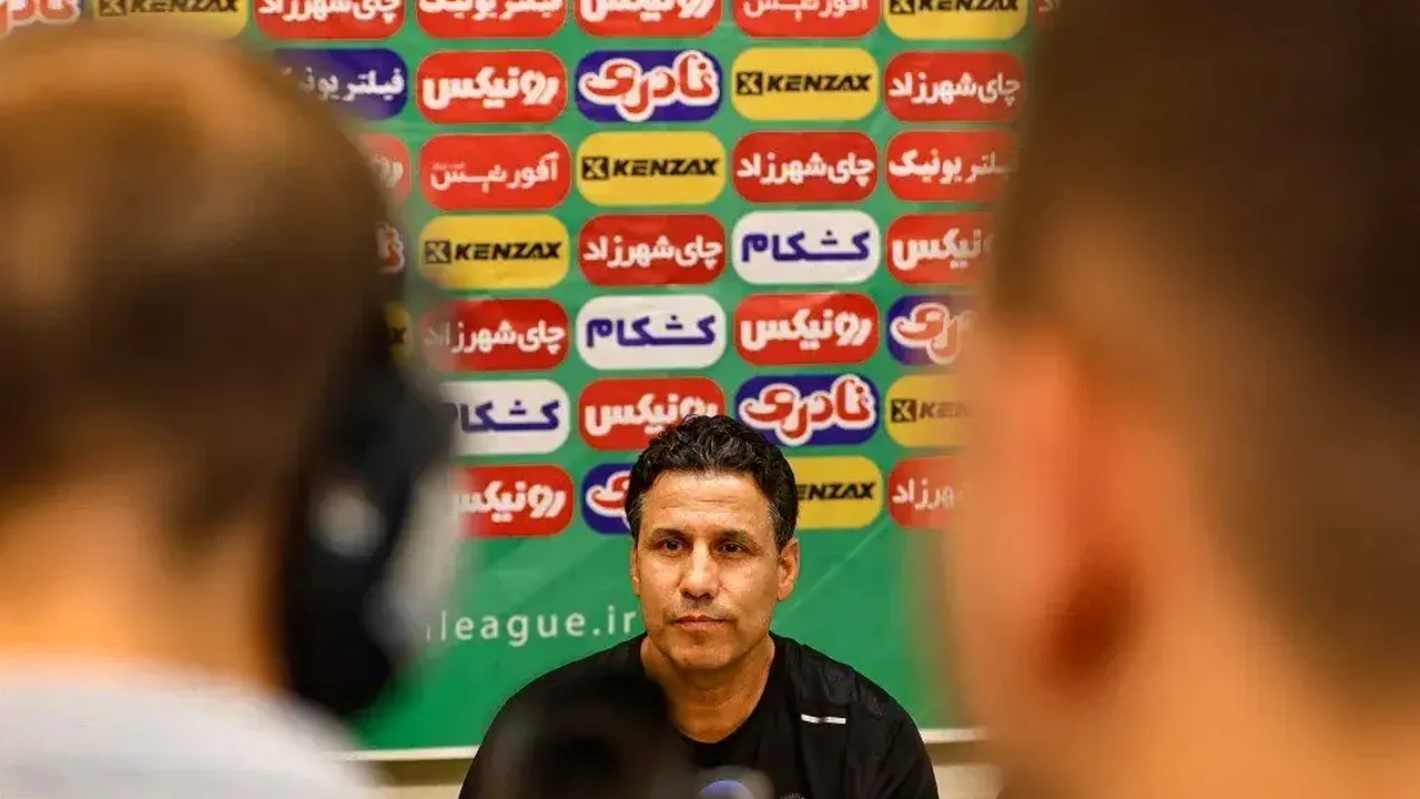 تأکید سرمربی پرسپولیس بر کیفیت زمینهای لیگ برتر
