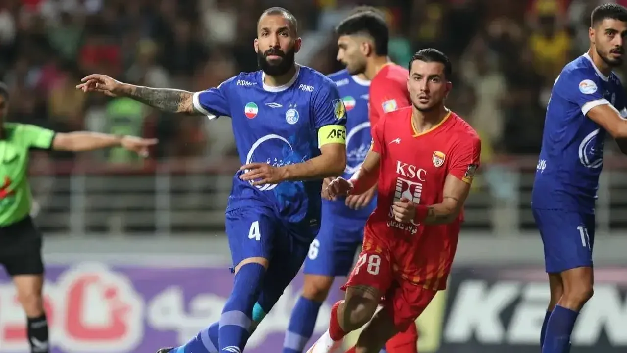 جولانی؛ ستاره جدید خط میانی فولاد با شانس دعوت به تیم ملی