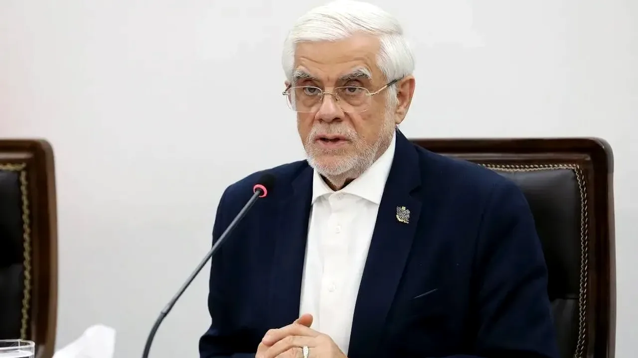 دولت برای رفع مشکل ساختاری کشور چه برنامهای دارد؟