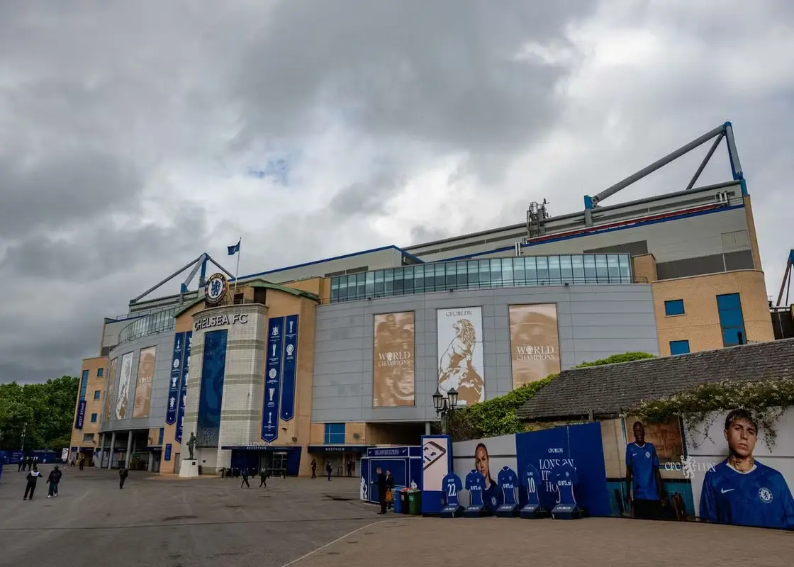 شاختار دونتسک دیدارهای خانگی خود را در استمفوردبریج برگزار میکند