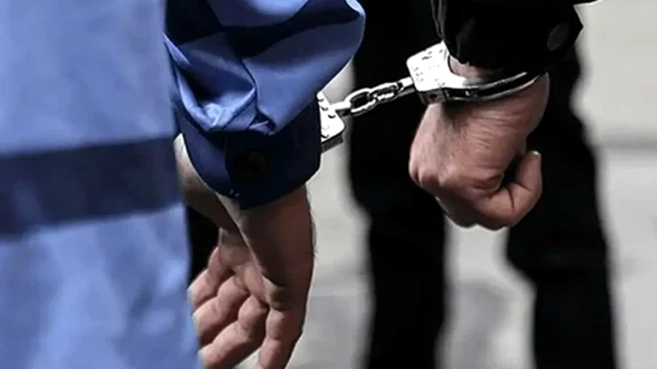 آتشسوزی ابرنفتکشها؛ تغییر معادله ایران در تنگه هرمز