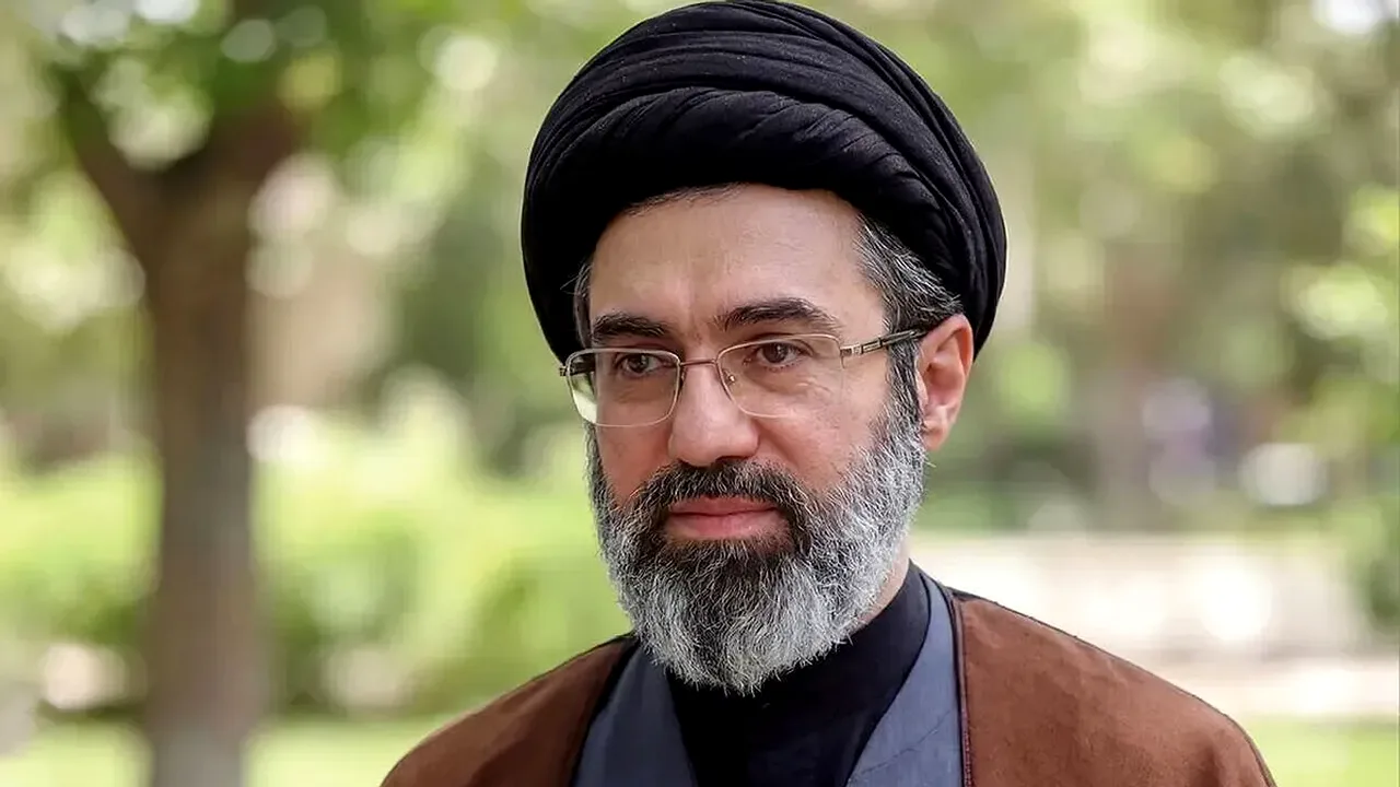 پیوند ایستادگی دیروز و امروز در پیام رهبر انقلاب