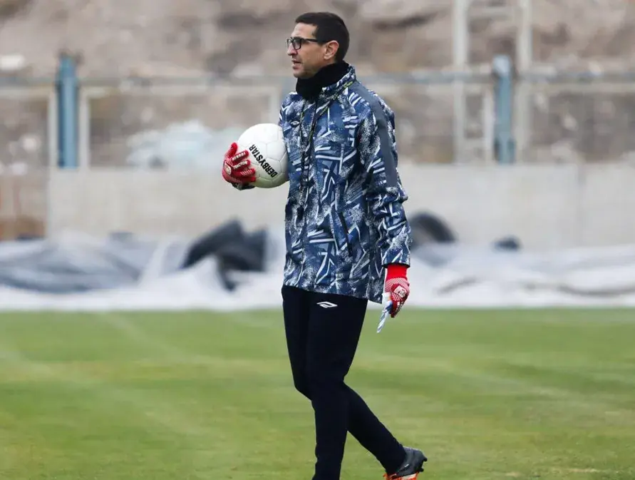 مربی جدید استقلال سابقه پرسپولیسی دارد
