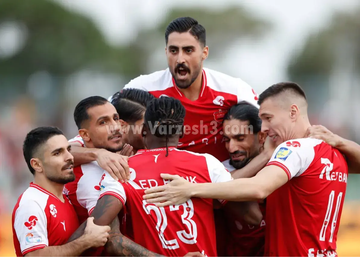 پرسپولیس با نمایش هجومی در صدر جدول قرار میگیرد