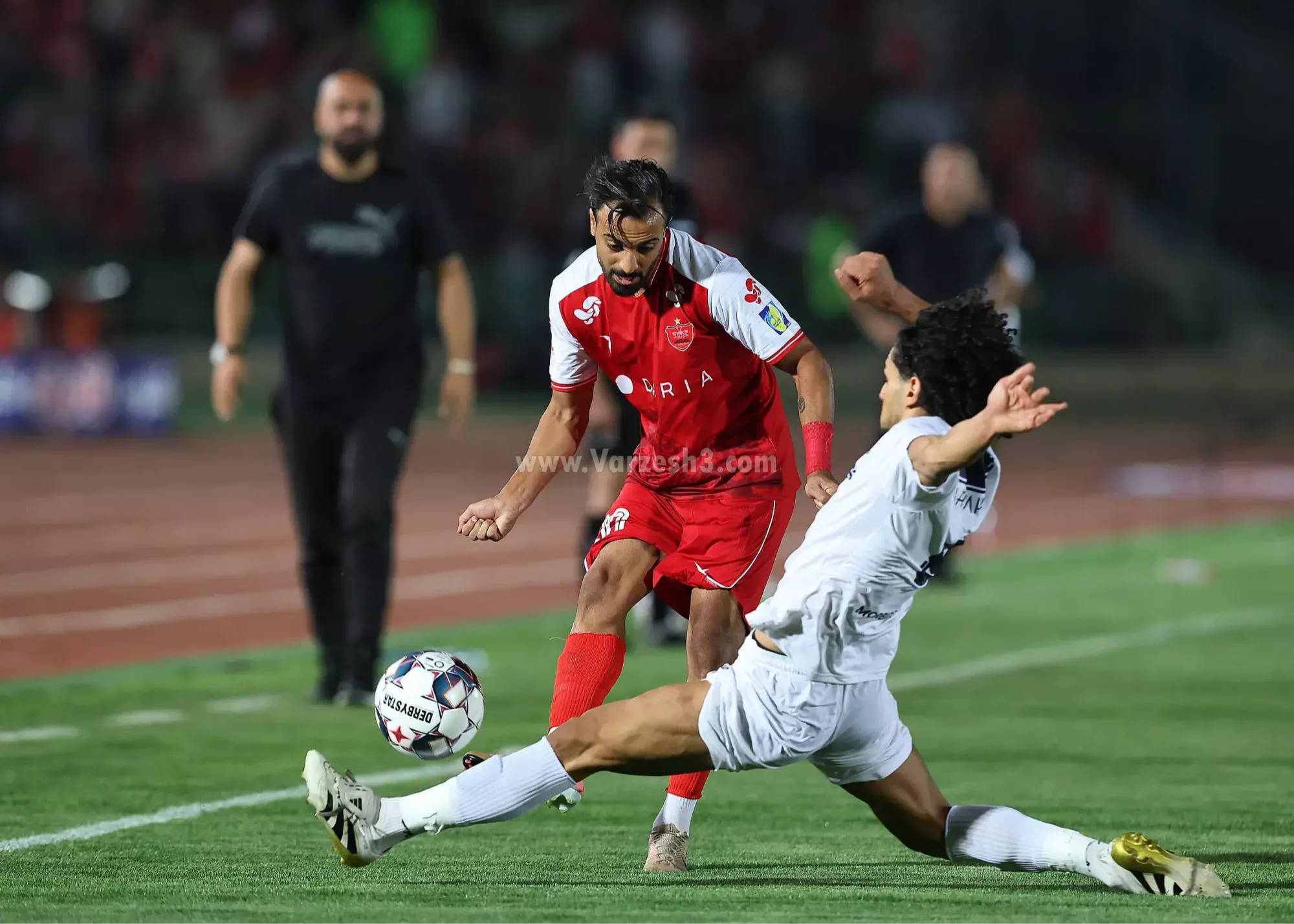 مجید عیدی، مدافع جدید پرسپولیس، جایگاه خود را تثبیت کرد