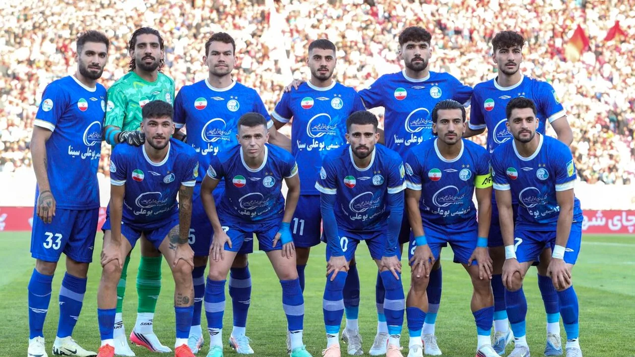پوستر استقلال برای گلگهر؛ نشانهای که هواداران را نگران کرد!