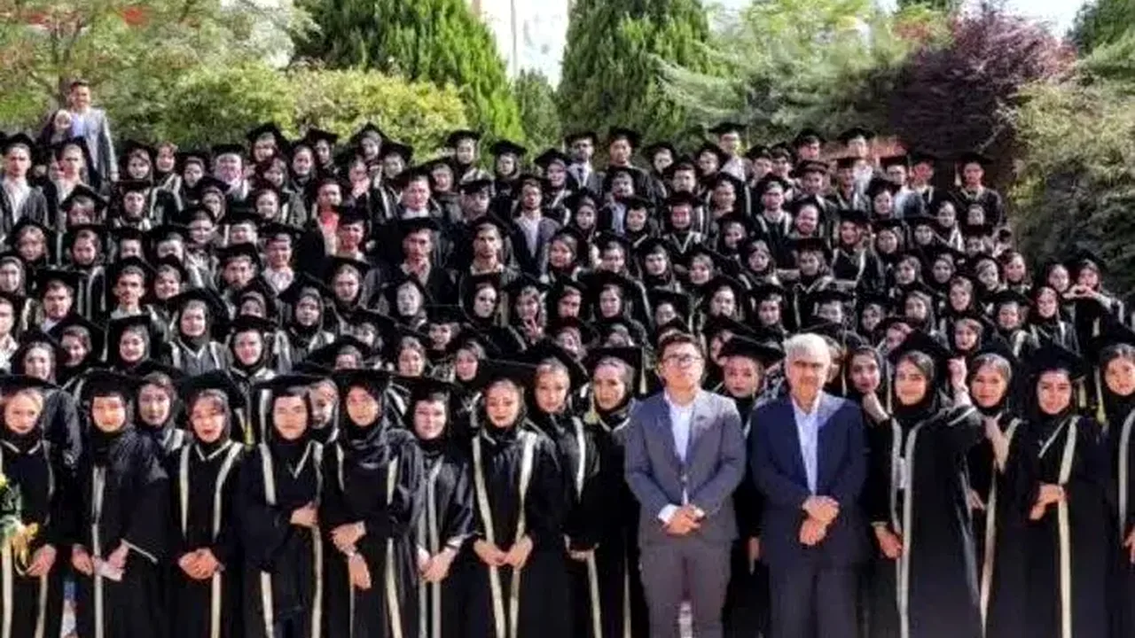 تهران آماده گسترش همکاری علمی با آکادمی افغانستان