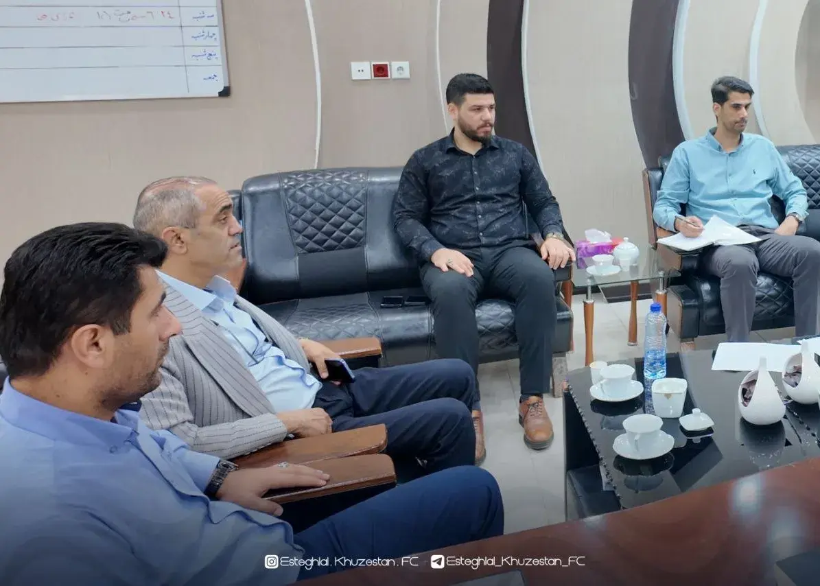 برگزاری جلسه برای تسریع آمادهسازی ورزشگاه غدیر اهواز