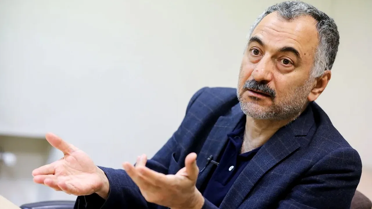 نقدی بر نظرسنجی باشگاه روزنامهنگاران درباره سعید لیلاز