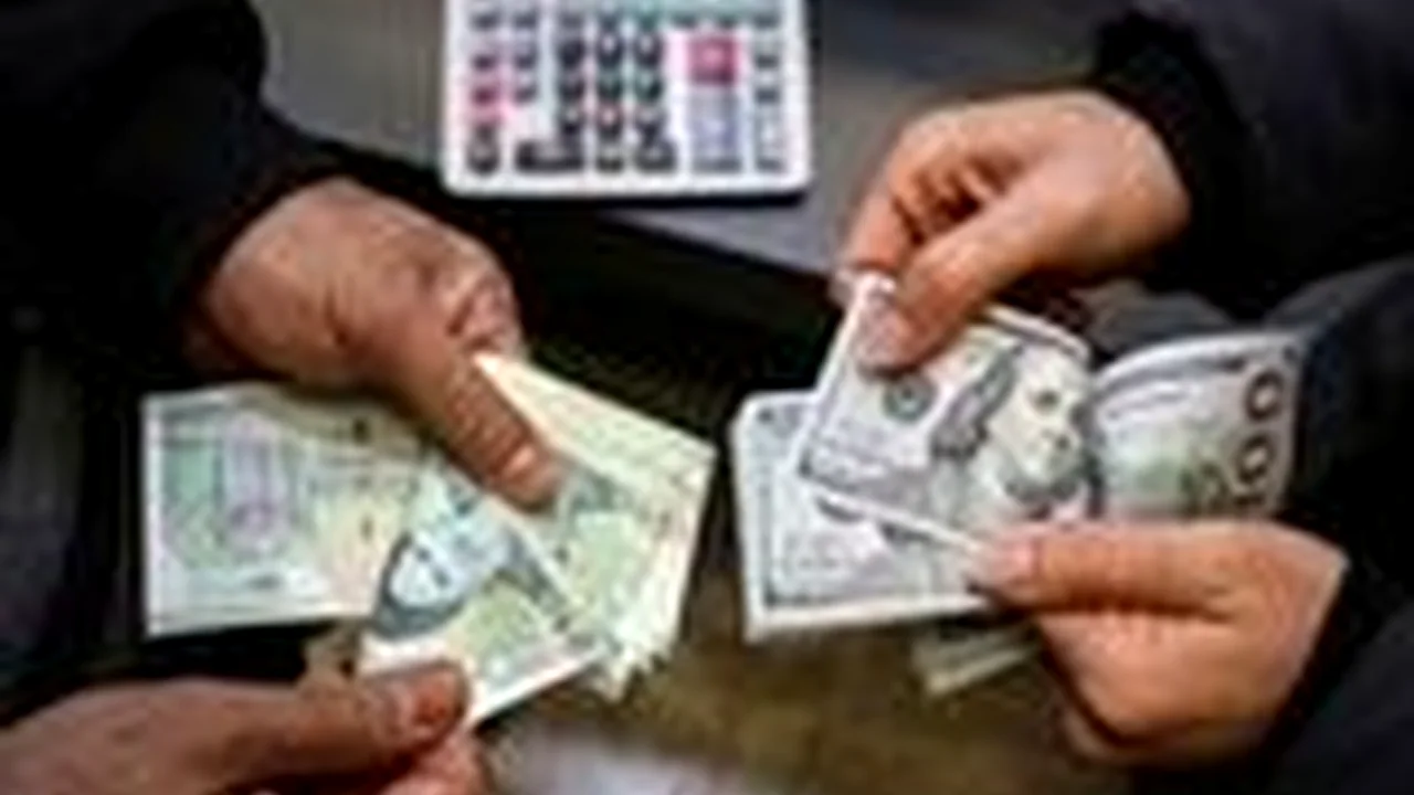 افزایش هزار تومانی دلار در یک روز؛ چه چیزی پشت پرده نوسان بازار ارز است؟