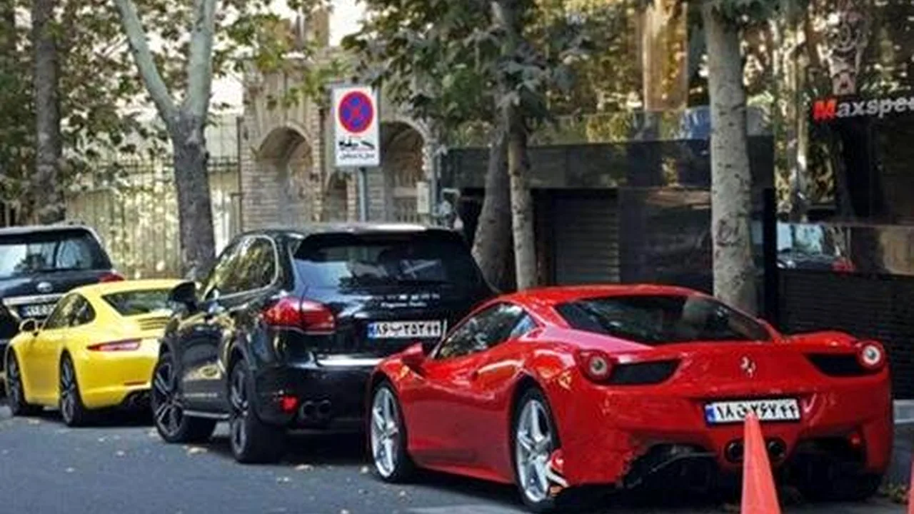 سهم ۵۸ درصدی خودروهای گرانقیمت از سفارشهای واردات