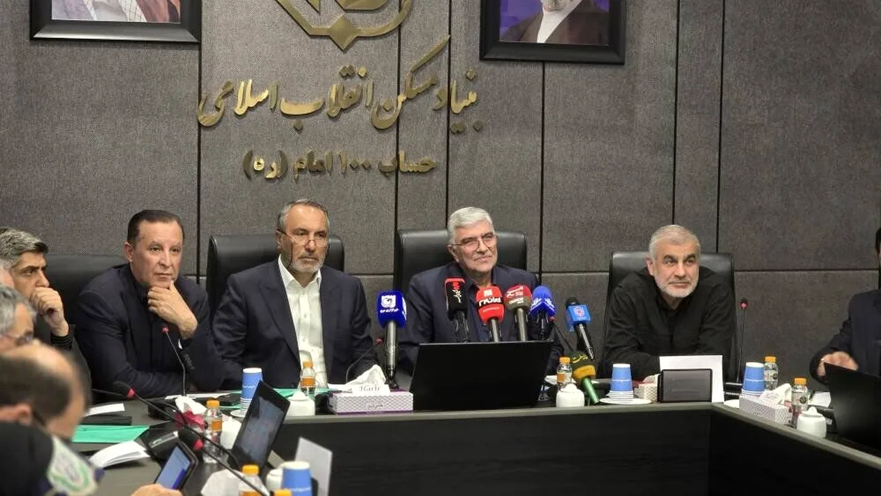 رونمایی از سامانه ساختار با حضور مسئولان مجلس و بنیاد مسکن
