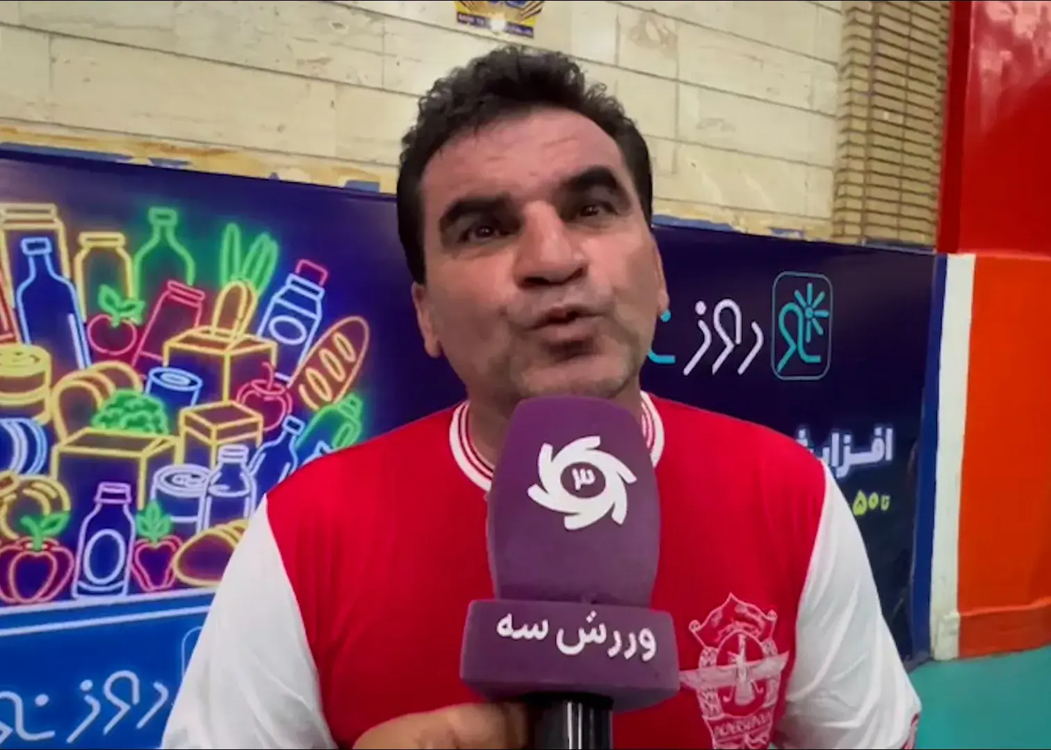حسن خانمحمدی: پرسپولیس باید در برابر تراکتور و استقلال پیروز شود