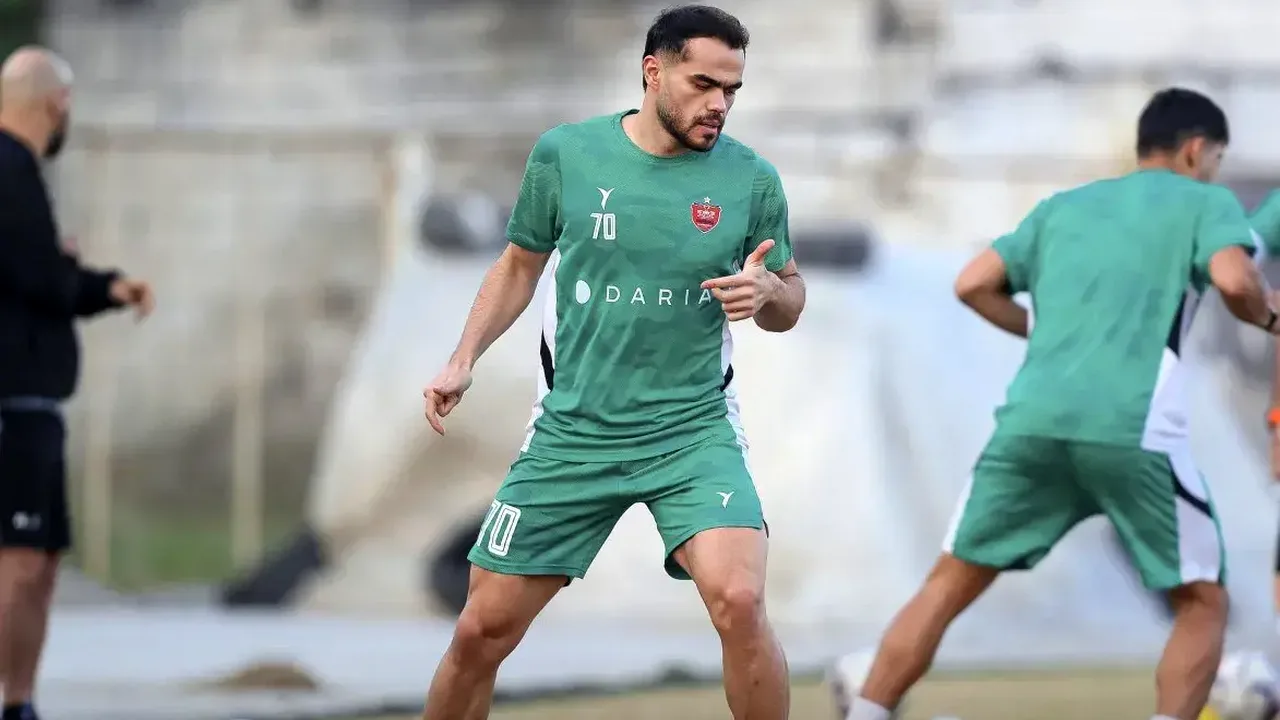 پیشرفت مثبت پرسپولیس با بازگشت استون اورونوف به میدان