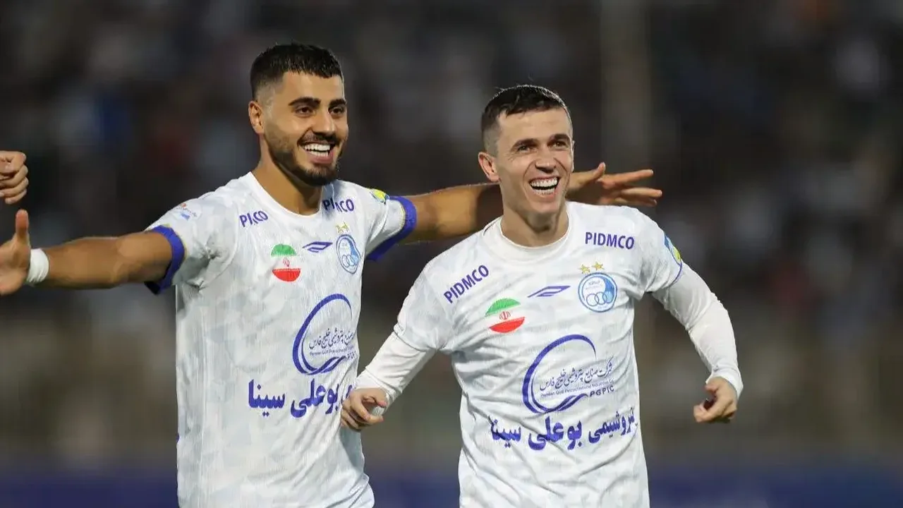 درگیری یاسر آسانی و بازیکن چادرملو؛ ماجرا چه بود؟
